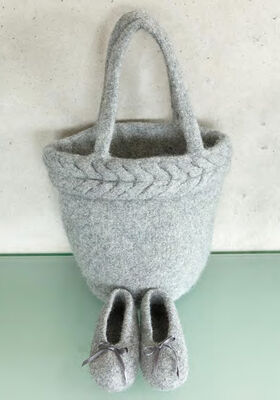 Slippers FELTRO from Lana Grossa