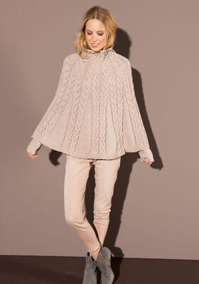 PONCHO AND WRIST WARMERS in Cool Wool Big from Lana Grossa