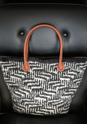 SHOPPING BAG Feltro from Lana Grossa