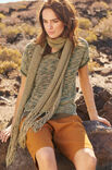Lana Grossa SCARF IN SEEDED RIB PATTERN Linarte