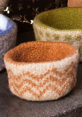BOWL Feltro from Lana Grossa
