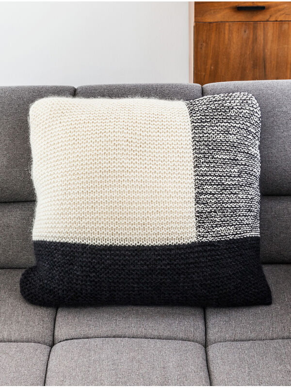 Lana Grossa PILLOW COVER Superbingo & Silkhair