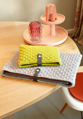 LAPTOP- AND TABLET COVER Mille II from Lana Grossa