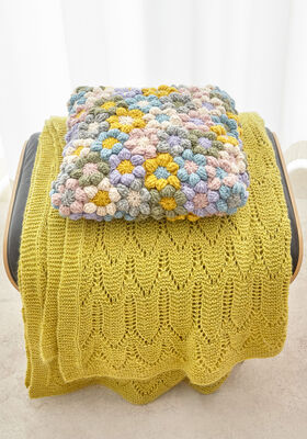 THROW Brigitte No. 2 from Lana Grossa