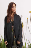 Lana Grossa JACKET IN ARCHING LACE PATTERN Linarte