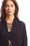 Lana Grossa JACKET IN ARCHING LACE PATTERN Linarte