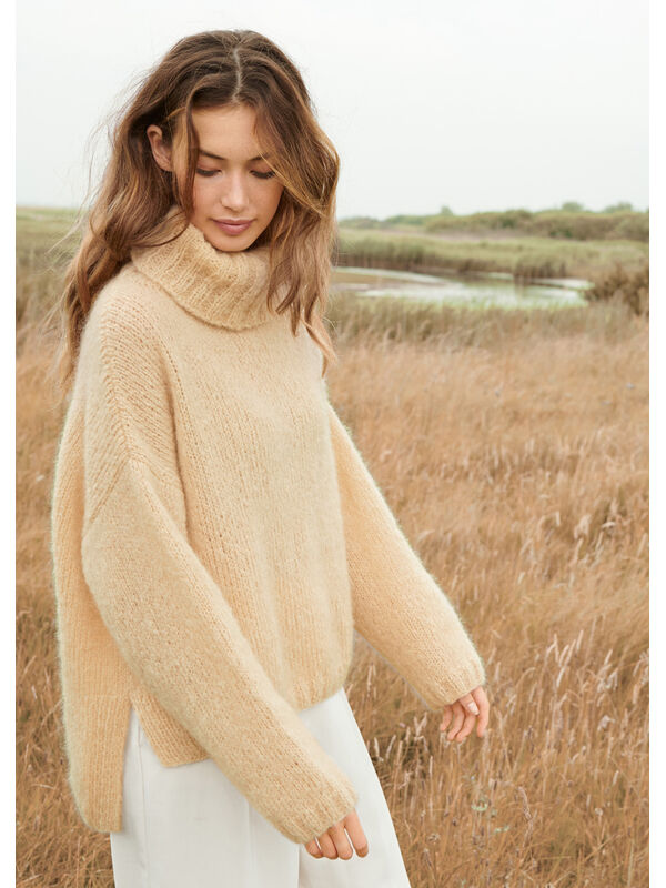 Lana Grossa PULLOVER Lala Berlin Brushy