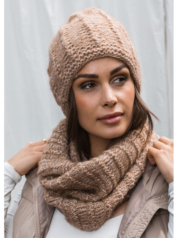 FILATI Studio BEANIE Natural Alpaca Pelo