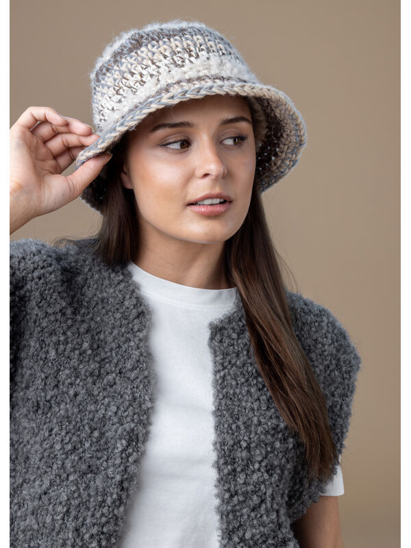 FILATI Studio CROCHET HAT Alpina Landhauswolle & Merino Cardato & Cinque Multi & Landlust Soft Tweed 180 & Orsetto
