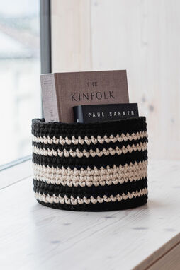 Lana Grossa LIVING No. 1 - Magazine (DE) + Knitting instructions (EN) 