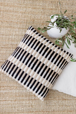 Lana Grossa LIVING No. 1 - Magazine (DE) + Knitting instructions (EN) 