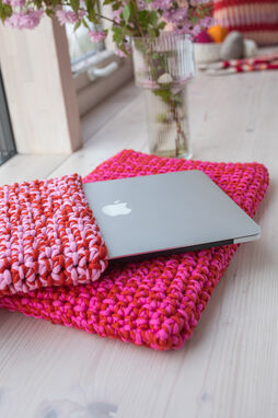 Lana Grossa LIVING No. 1 - Magazine (DE) + Knitting instructions (EN) 
