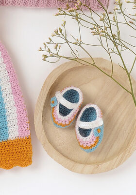 BOOTIES Cool Wool Baby from Lana Grossa