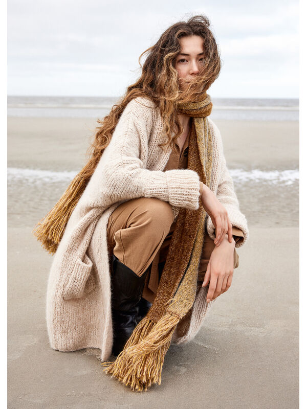 Lana Grossa SCARF Puno Due