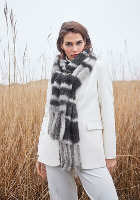 SCARF Gigante from Lana Grossa