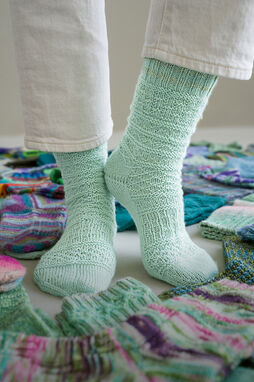 Lana Grossa MEILENWEIT Socktober No. 9 - German Edition 