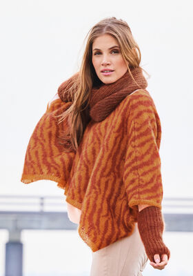PONCHO Silkhair from Lana Grossa