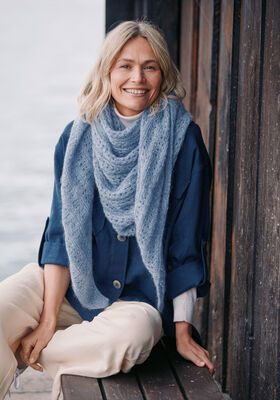 TRIANGULAR SHAWL Cool Wool Lace & Silkhair from Lana Grossa