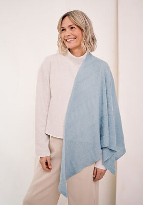 TRIANGULAR SHAWL Cool Wool Lace from Lana Grossa
