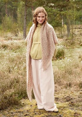 CROCHET SHAWL Natural Superkid Tweed from Lana Grossa