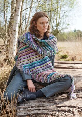 TRIANGULAR SHAWL Farfalla & Cashmere 16 Fine from Lana Grossa