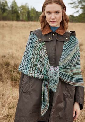 TRIANGULAR SHAWL Colorissimo, Ecopuno & Silkhair from Lana Grossa
