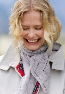 SCARF Setasuri Pearls from Lana Grossa