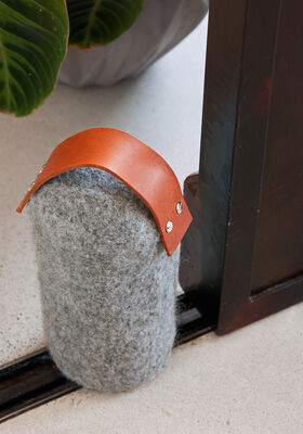 DOOR STOPPER Feltro from Lana Grossa