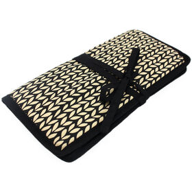 Lana Grossa Needle case for double pointed needles