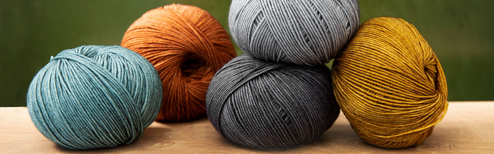 High quality yarns for knitting, crocheting & felting Lana Grossa Yarns