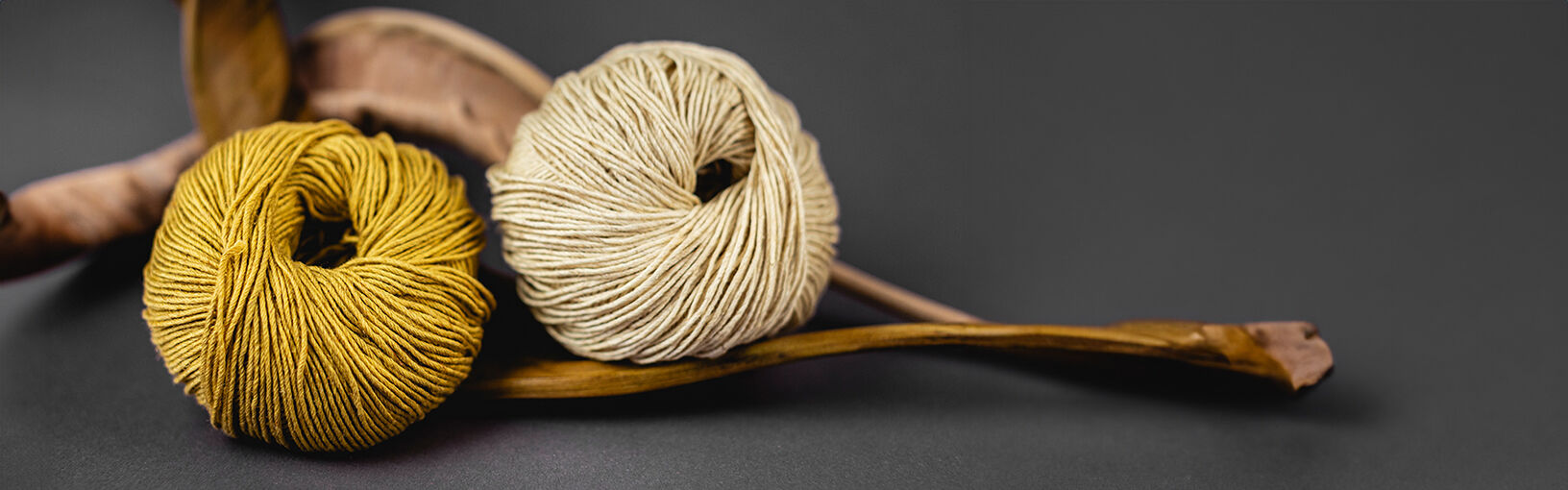 HIGH QUALITY & CREATIVE KNIT DESIGN Buy Women’s Knitting Kits at FILATI | Sweaters & Ponchos