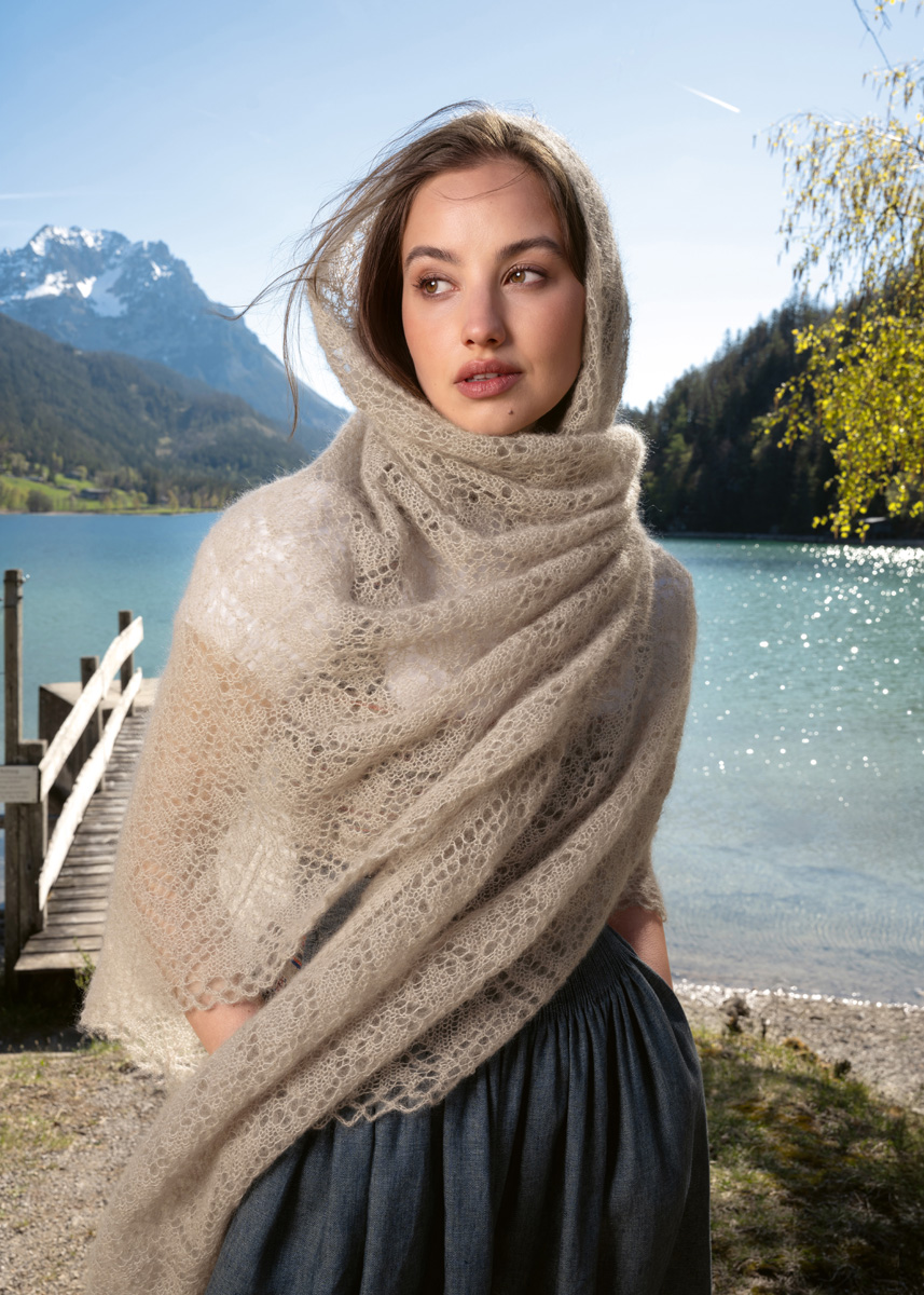Lana Grossa TRACHTEN No. 9 - German Edition