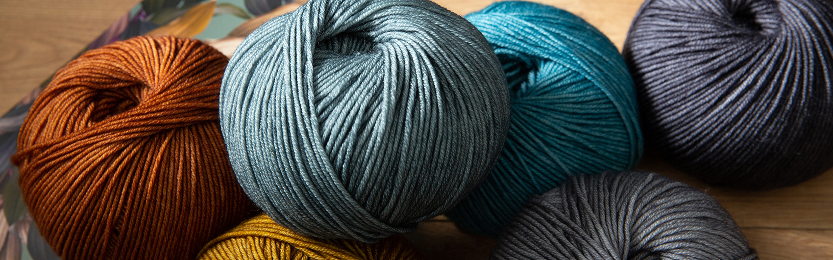 High quality yarns for knitting, crocheting & felting Lana Grossa Yarns | Sock yarns | Socktober