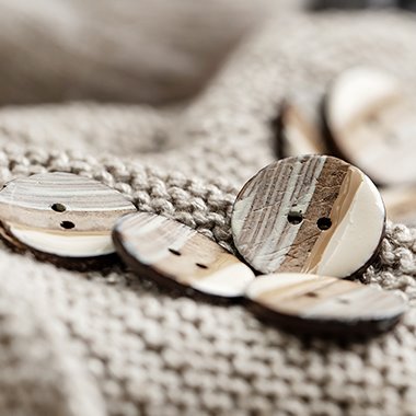 Buttons & Accessories